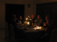0011  Un blackout e cena a lume di candela!