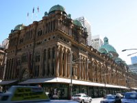 2019  Un ex mercato agricolo trasformato in centro commerciale.